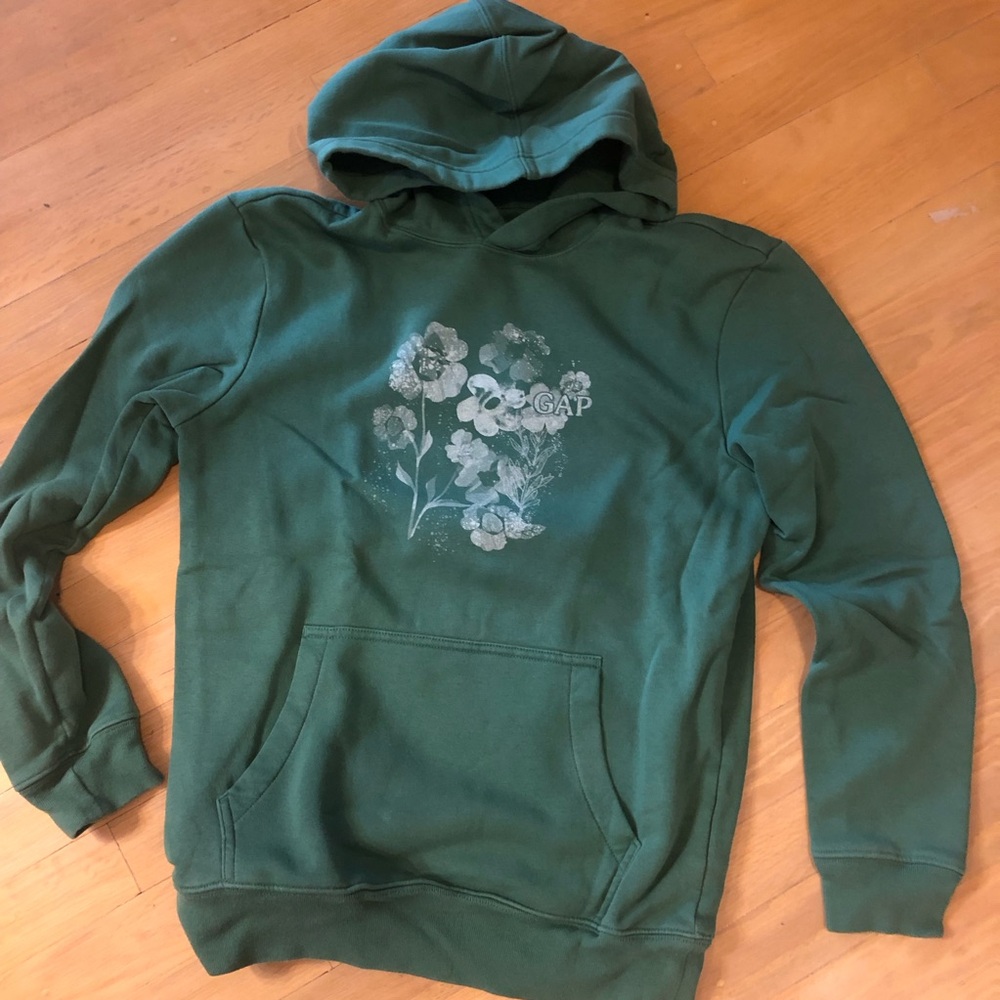 GAP Green Nature-Inspired Sweater